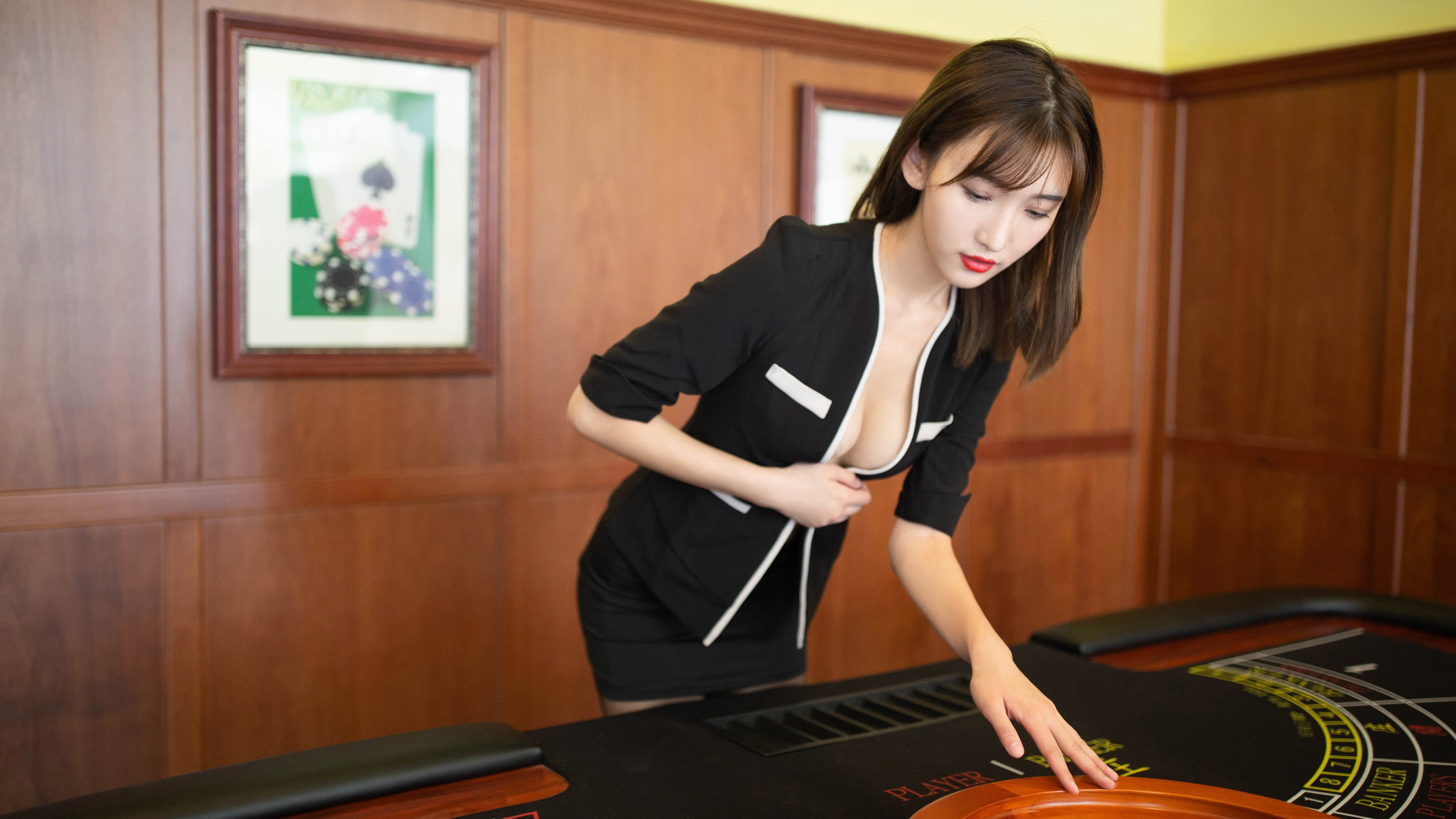 开云平台-墨西哥队前锋苏亚雷斯在巴黎奥运会上表现出色，苏亚雷斯西班牙