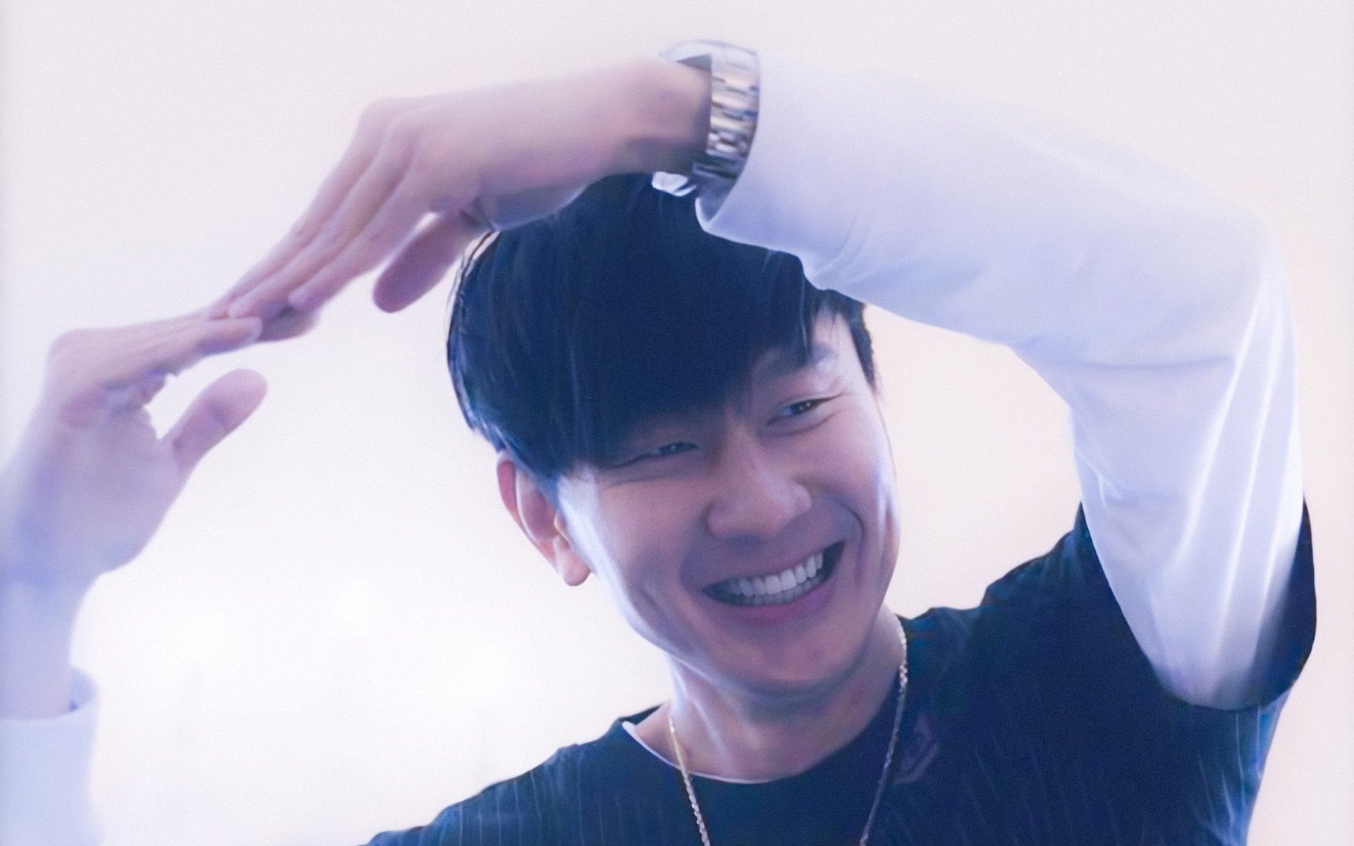 开云官网在线-紧张战况！欧国联比赛席卷球迷热情，欧国联最新赛果